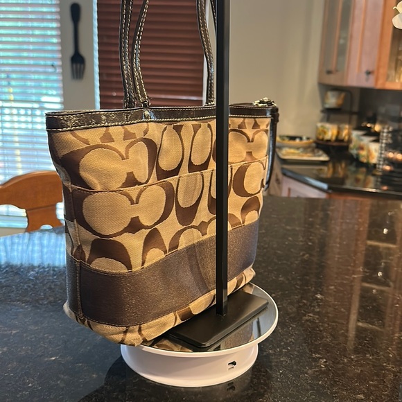 COACH bag w/two twillies included! GUC! main image 8